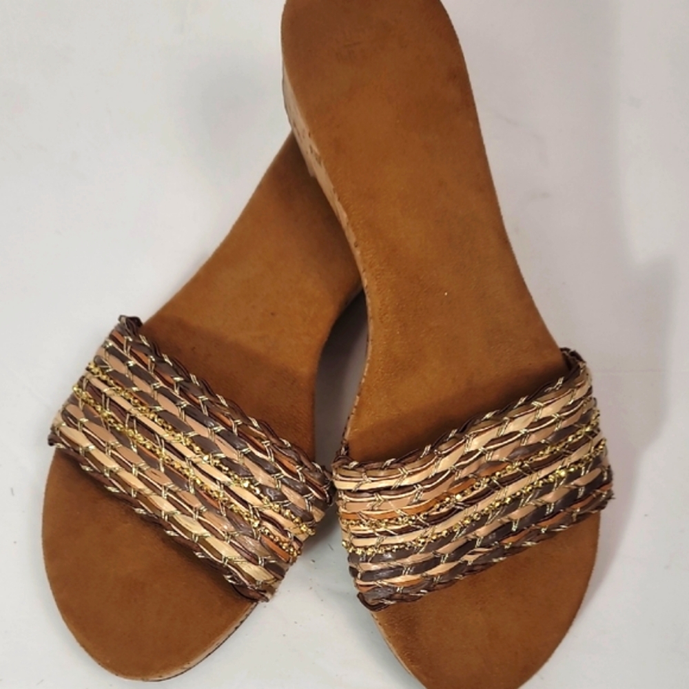 Audrey Brooke Woven Brown and Gold Sandals